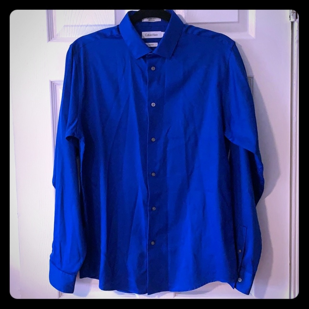 Calvin Klein Long sleeved dress shirt